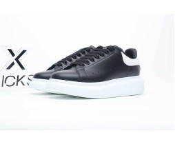 Alexander McQueen Oversized Black White