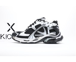 Balenciaga Runner Black White
