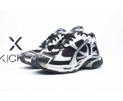 Balenciaga RunnerBlack White