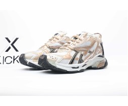 Balenciaga RunnerBeige Black White