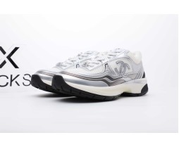 Chanel Sneakers CC Runner Sliver