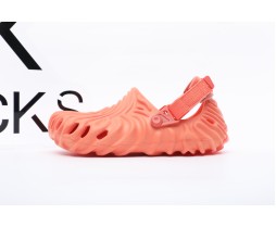 Crocs Pollex Clog by Salehe Bembury Begonia