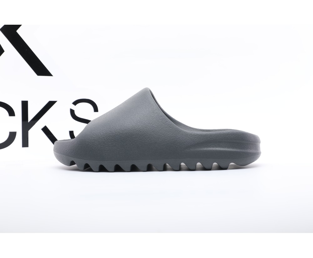 adidas Yeezy Slide Dark Onyx