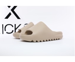 adidas Yeezy Slide Pure