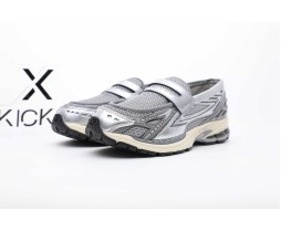 New Balance 1906L Metallic Silver
