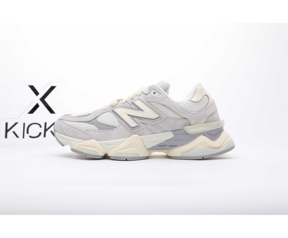 New Balance 9060 Sea Salt Brown
