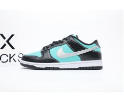 Nike SB Dunk Low Diamond Supply Co.