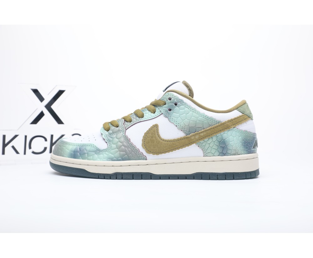 Nike SB Dunk LowAlexis Sablone Chameleon