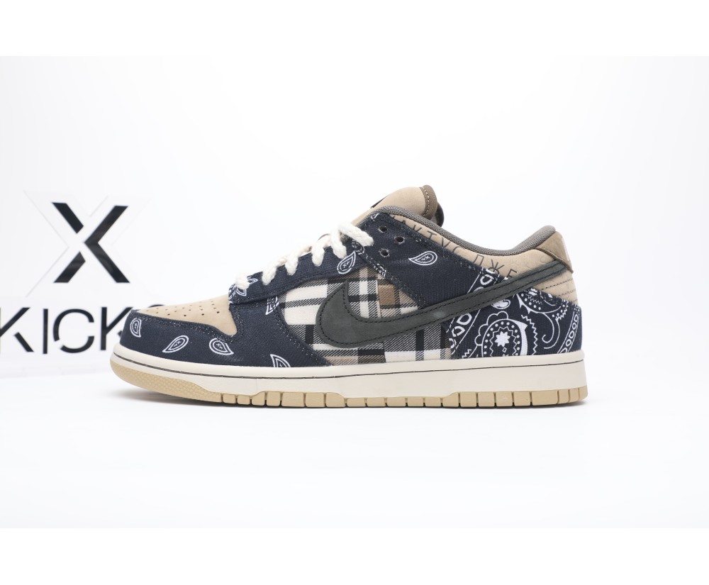 Nike SB Dunk LowTravis Scott