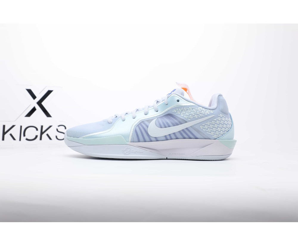 Nike Sabrina 2 Conductor 