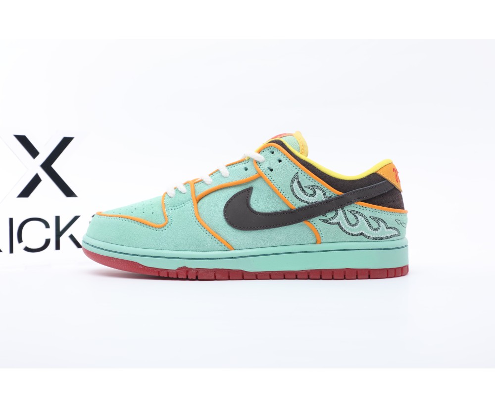 Nike SB Dunk Low Rodeo Tourmaline