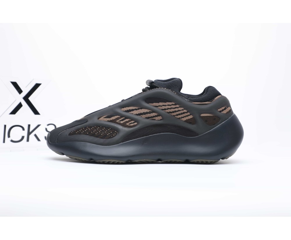adidas Yeezy 700 V3 Clay Brown