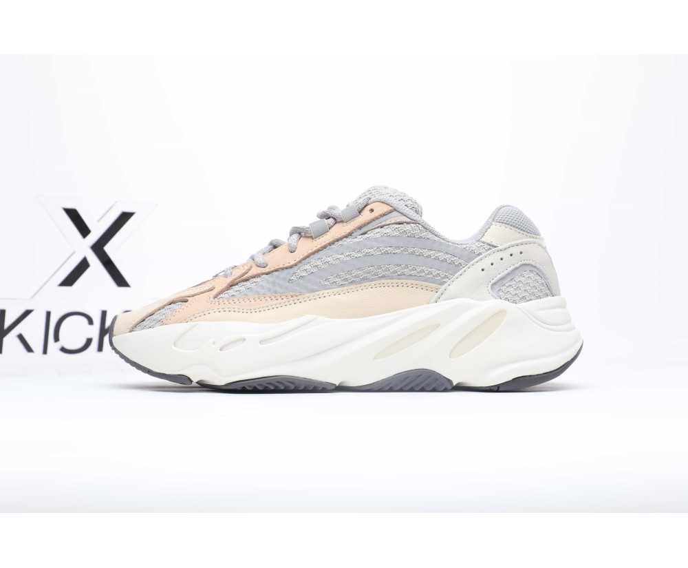 adidas Yeezy Boost 700 V2 Cream