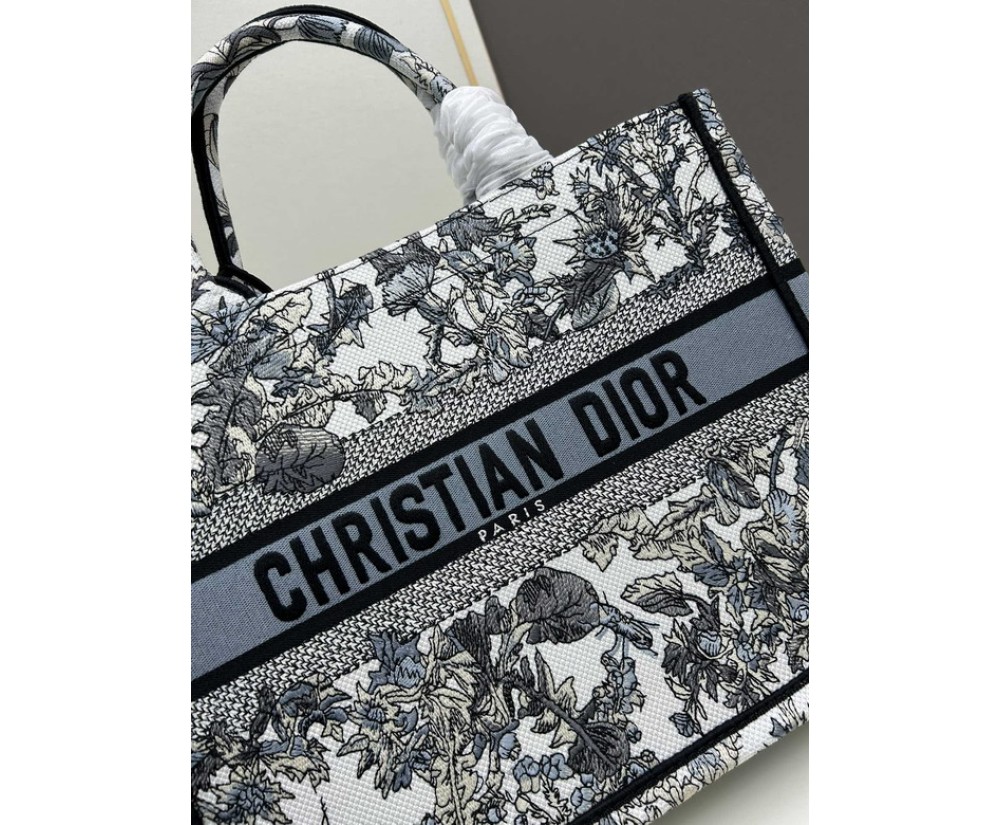Dior Book Tote 1286 (2) Price Refer to Size Chart