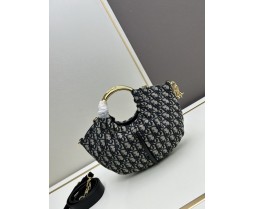 Dior Dumpling bags 1681 (1)