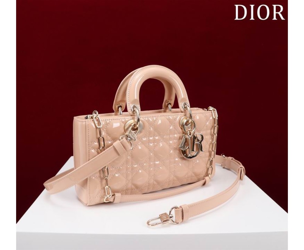 Dior M0540 Series (1) Price see the size Chart