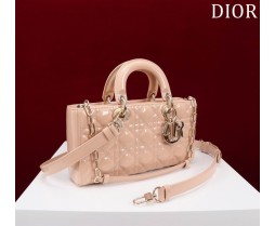 Dior M0540 Series (1) Price see the size Chart