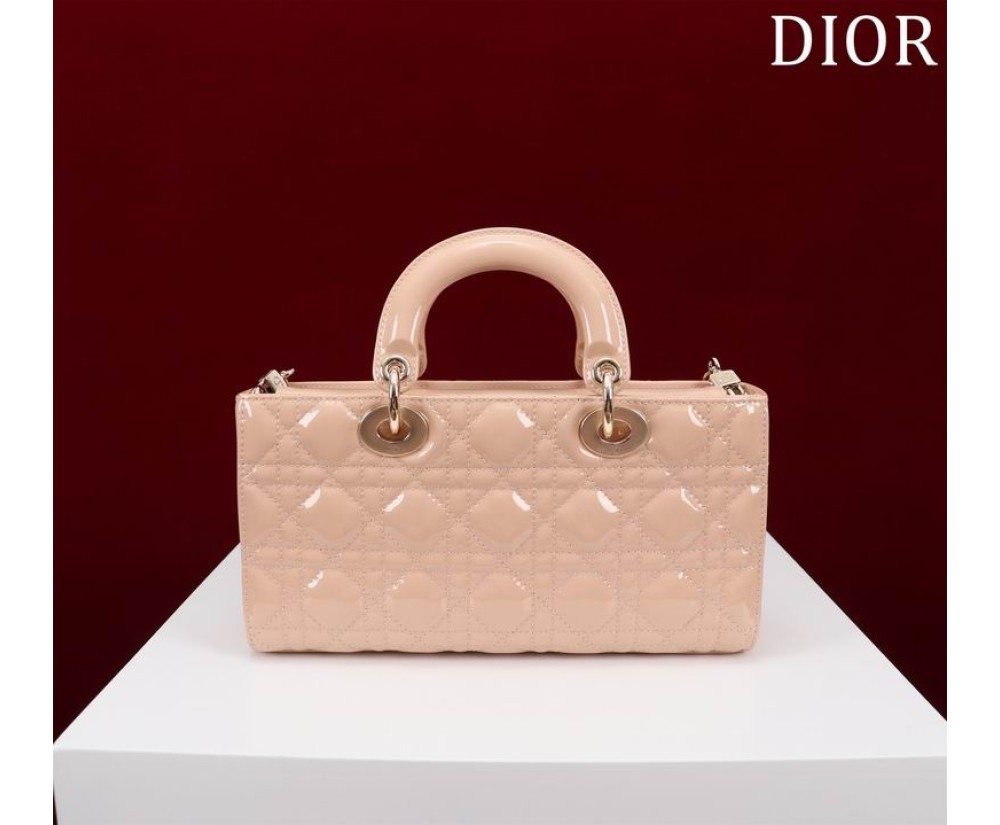 Dior M0540 Series (1) Price see the size Chart