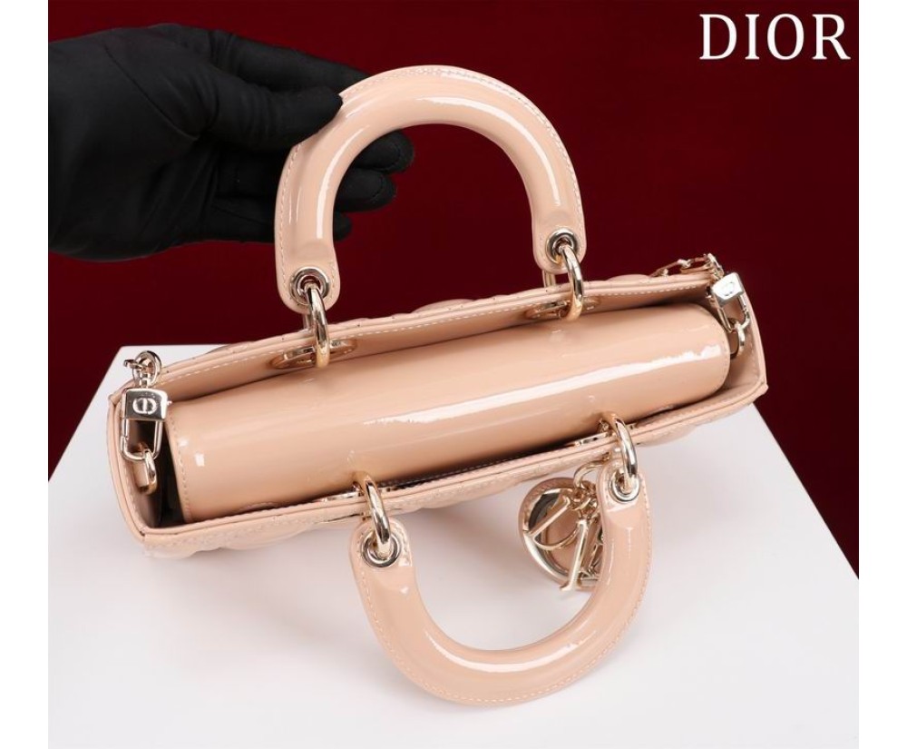 Dior M0540 Series (1) Price see the size Chart