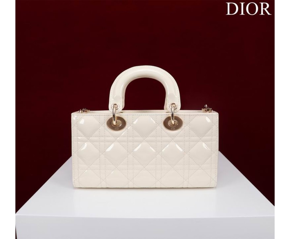 Dior M0540 Series (2) Price see the size Chart