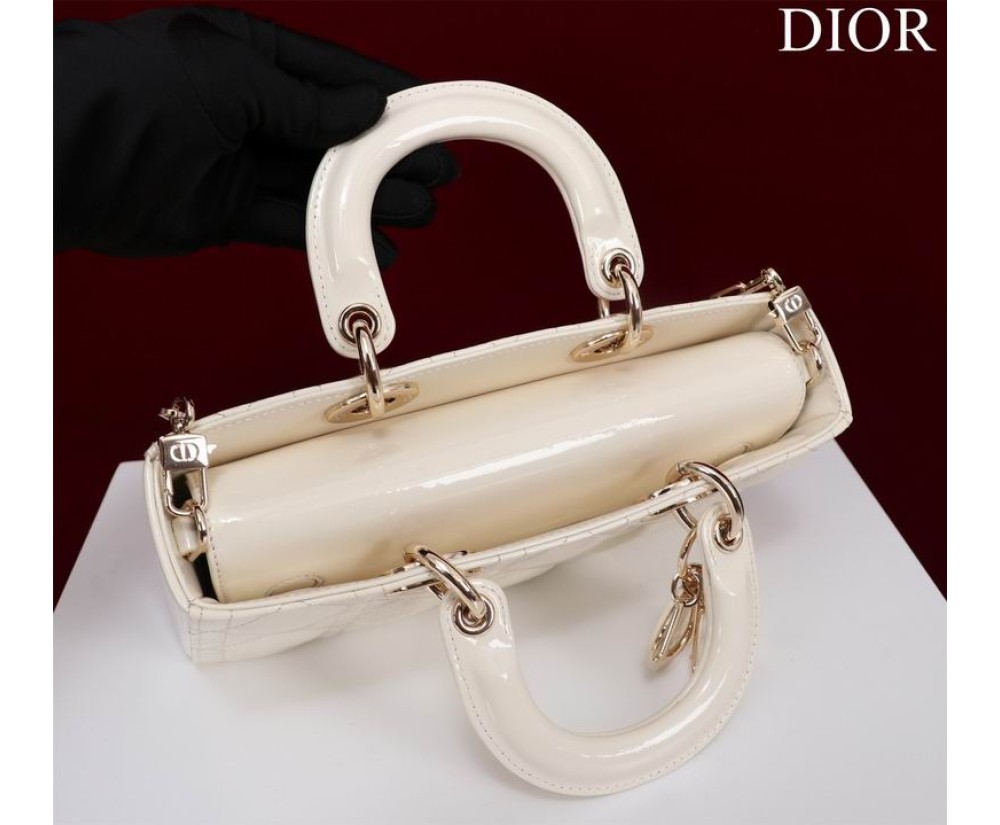 Dior M0540 Series (2) Price see the size Chart