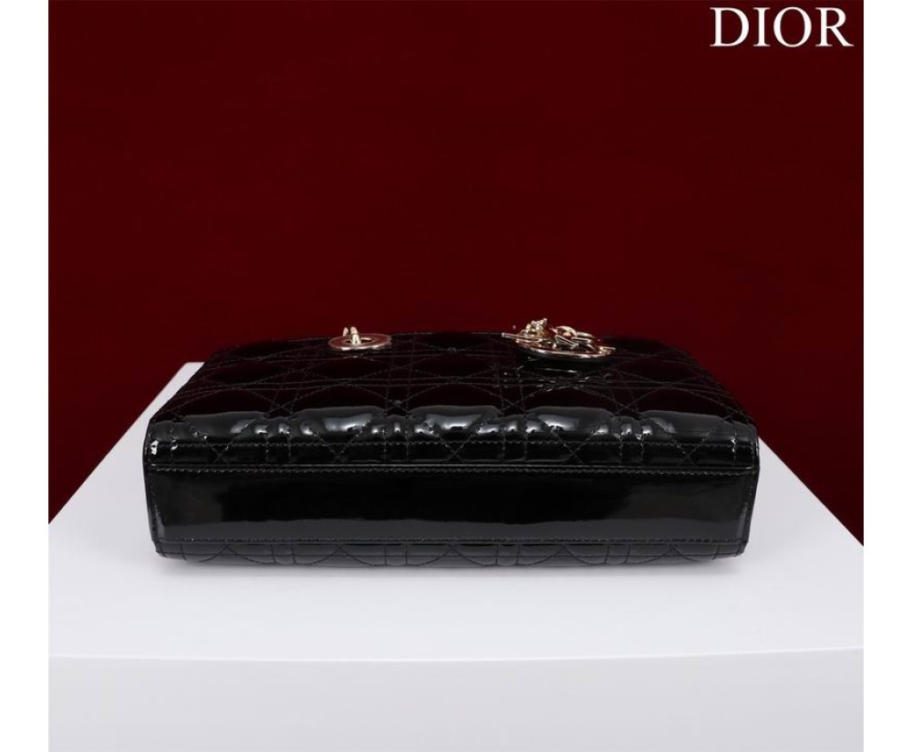 Dior M0540 Series (3) Price See The Size Chart