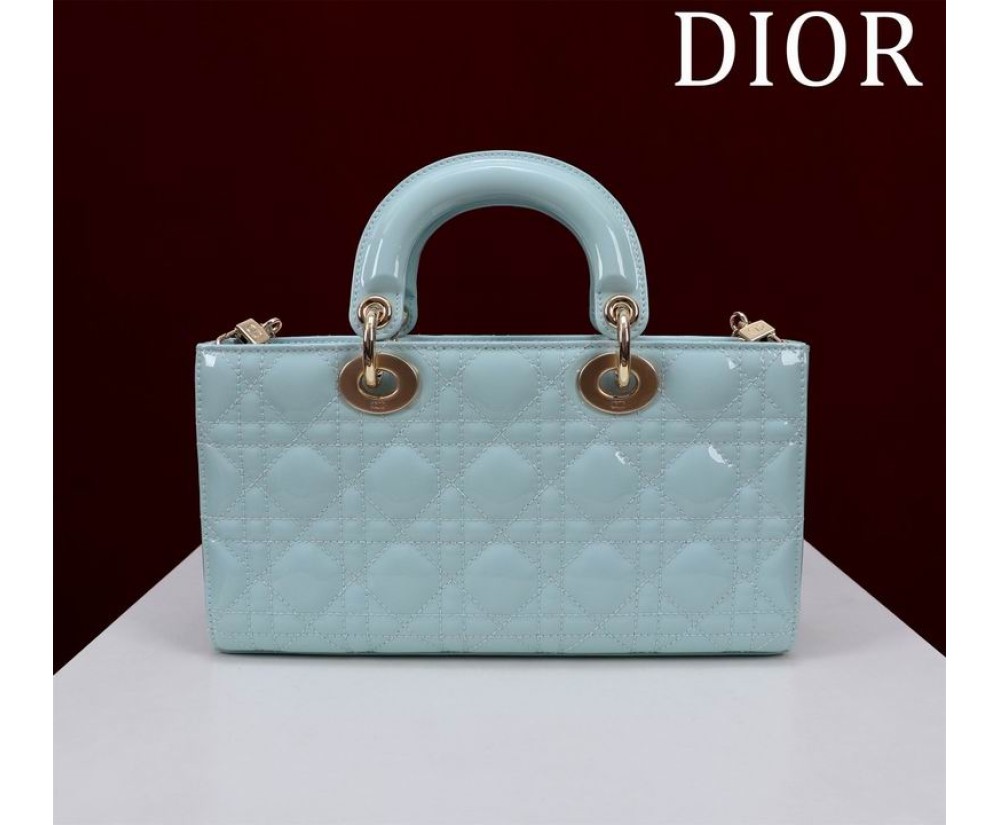 Dior M0540 Series (4) Price See The Size Chart
