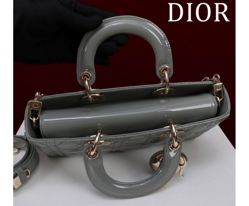 Dior M0540 Series (5) Price See The Size Chart