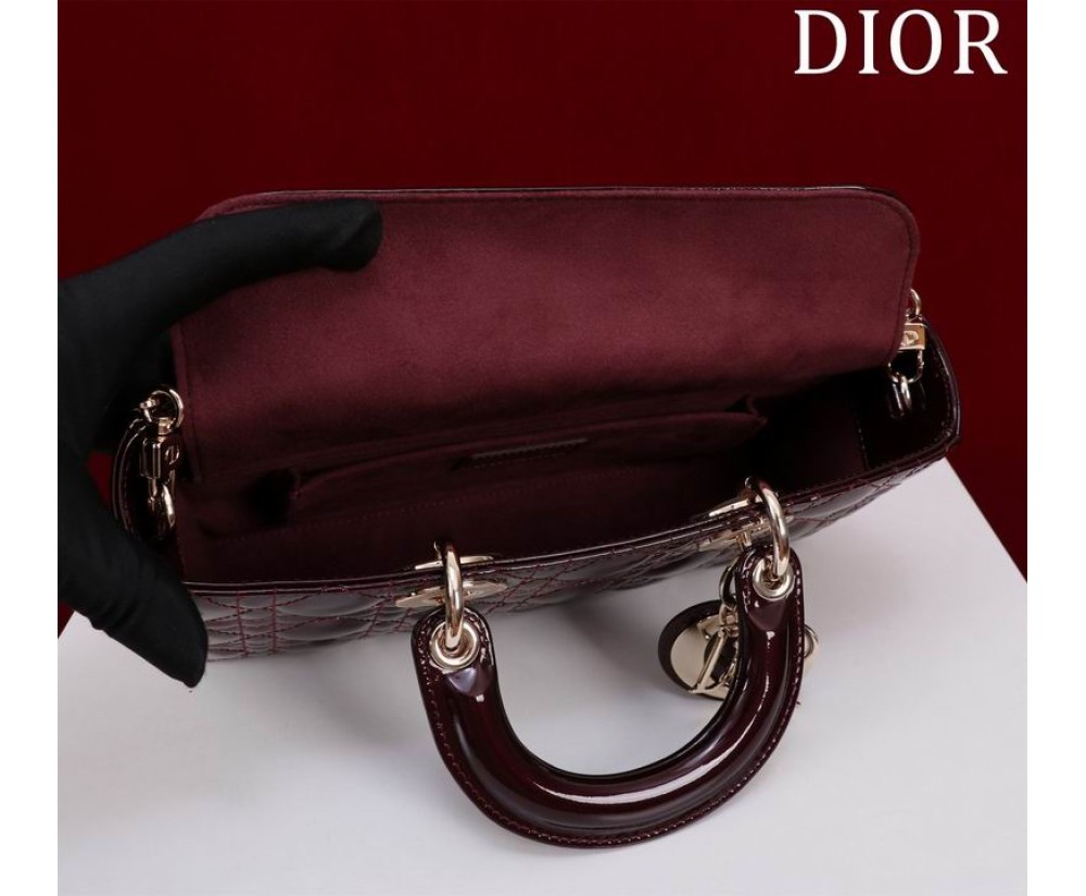 Dior M0540 Series (6) Price See The Size Chart