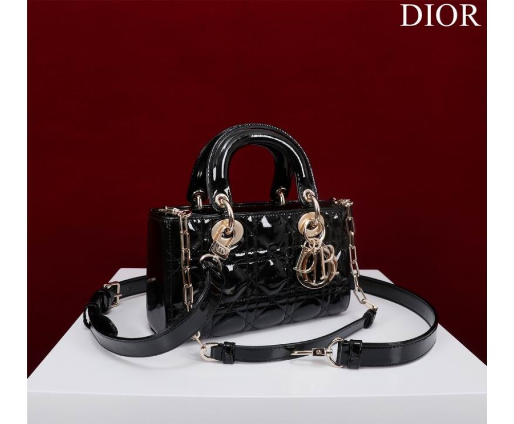 Dior M0541 Bags series (2) The prices are in the Size Chart