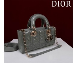 Dior M0541 Bags series (7) The prices are in the Size Chart