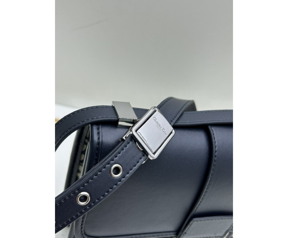 Dior Montaigne 0251 bag