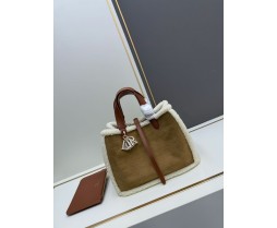 Dior Groove