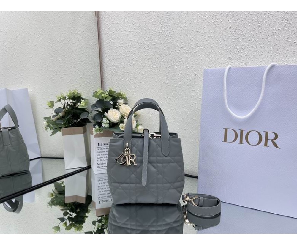 2024 Dior Toujours 031902 Series (1)