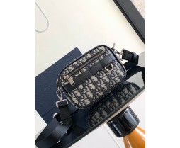 2025 Dior Bags Women Original 2ESWS011YKY (1)