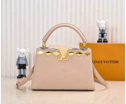 LV Capucines M12136 please tell us the colorway you want to order