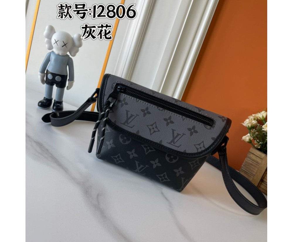 LV Pulse M12806 (USD119.04/USD183.84) please tell us the colorways you need to order