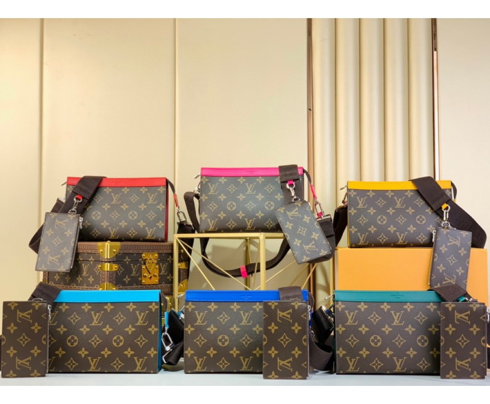 LV Voyage M13198 please tell us the colorways you need to order