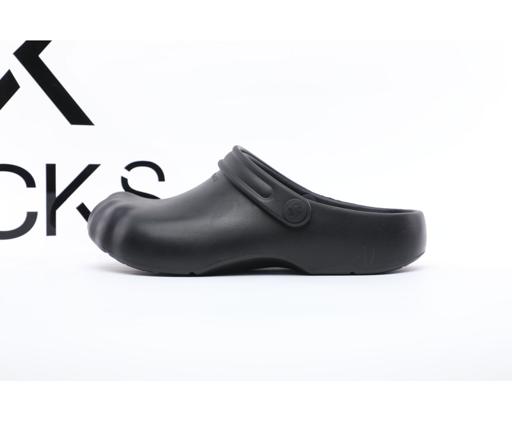 balenciaga sunday molded black