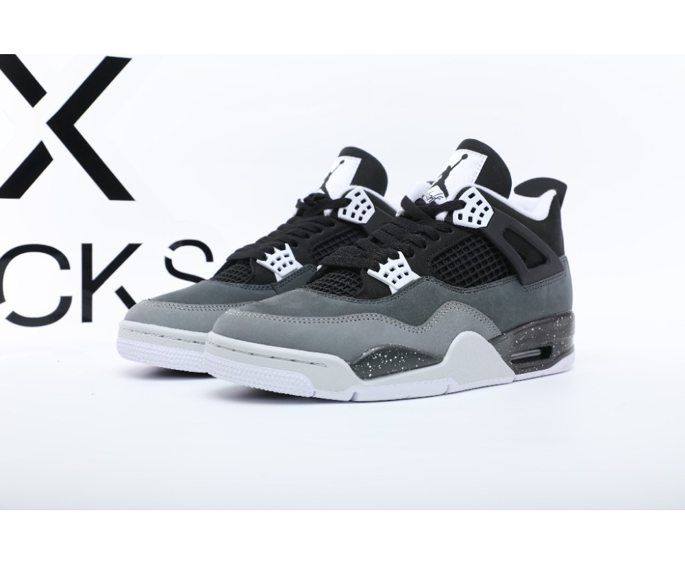 Jordan 4 Retro Fear (2024) 